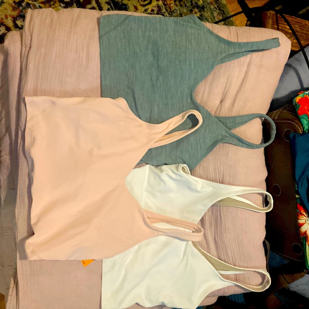 lululemon align tank tops.